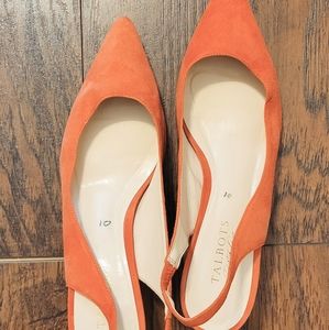 Talbot's slingback kitten heel